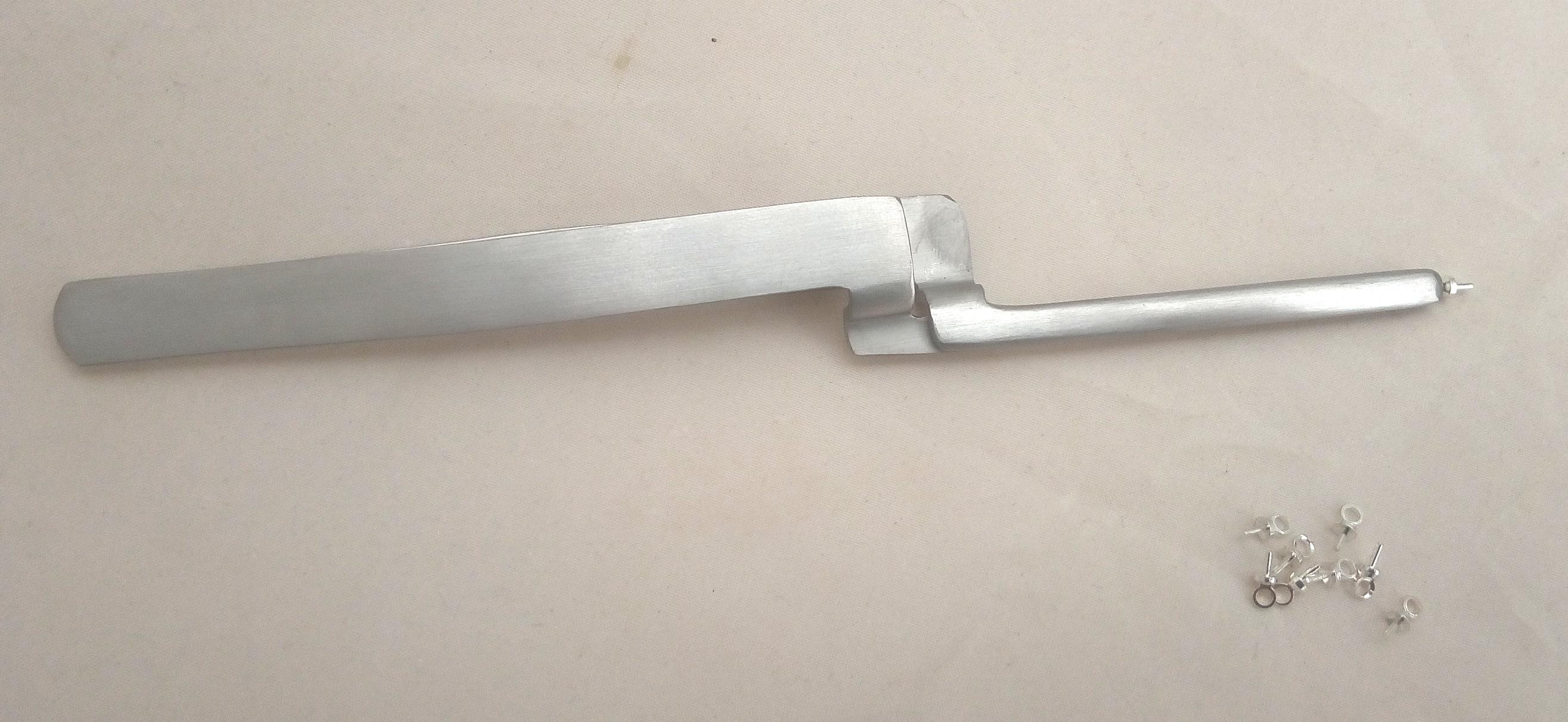 Çivi Tutucu Kilitli Pens